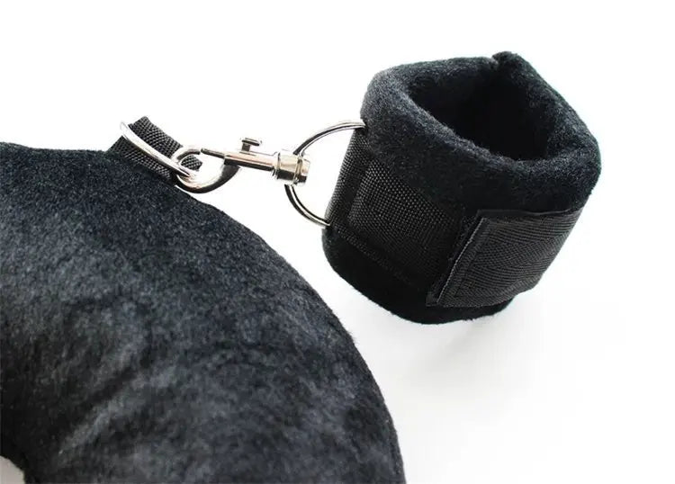BDSM Amarre manos, pies y collarín con bondage fetichismo exclava/o sexual